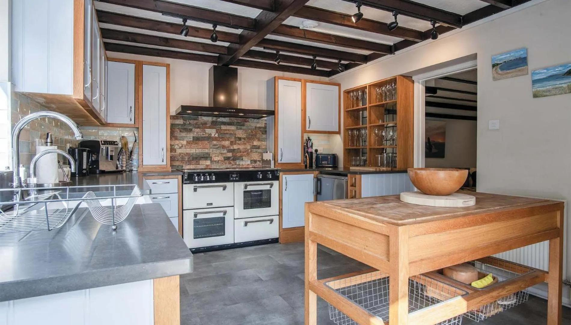 Bryn View - 5 Bedroom Holiday Home - Oxwich